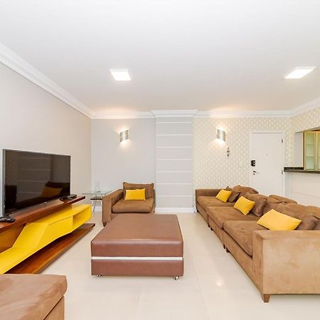 Apto Amplo 1Suite Mais 2Quartos - Quadra Mar 50M Da Praia - Somente Familiares Balneario Camboriu Bagian luar foto