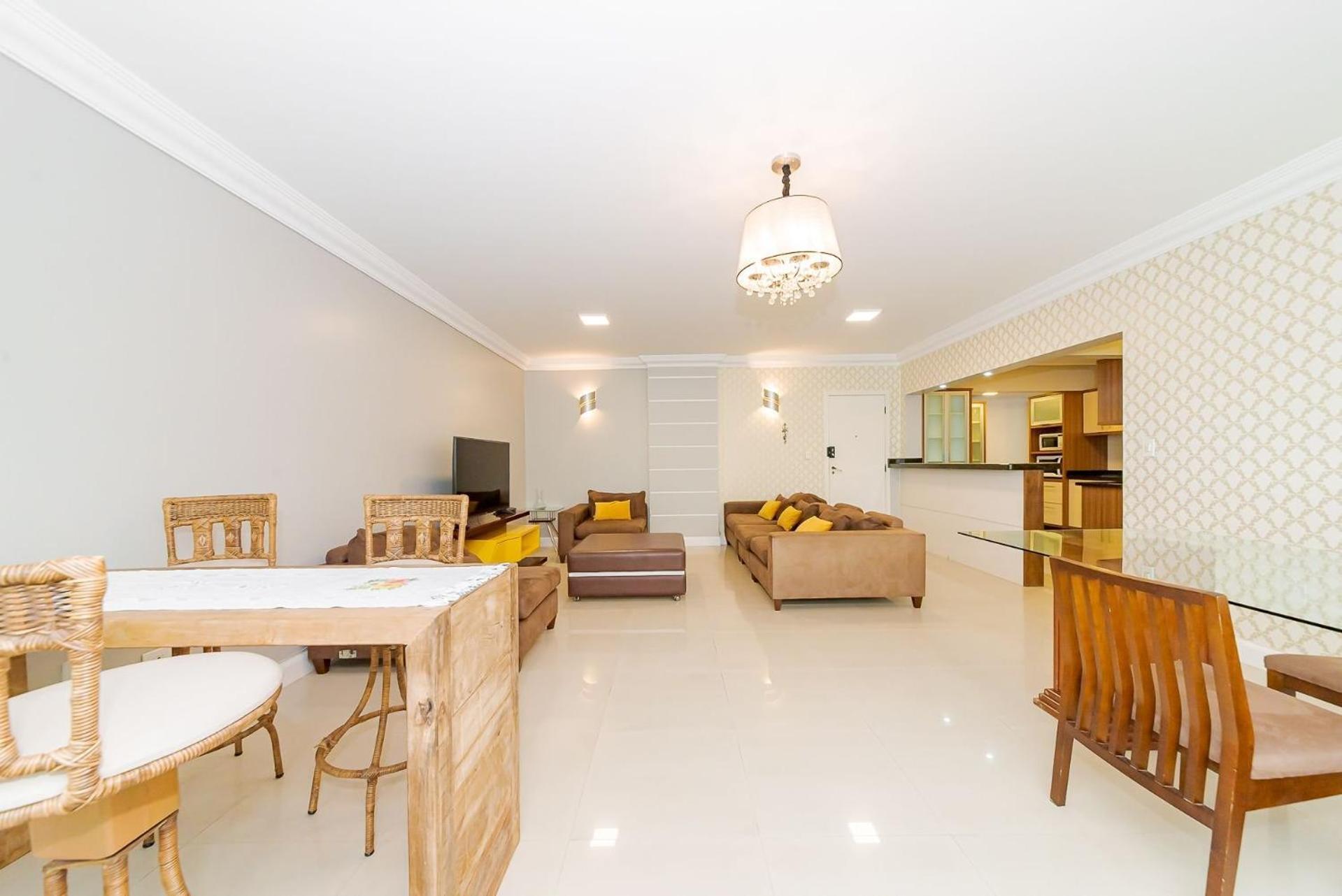Apto Amplo 1Suite Mais 2Quartos - Quadra Mar 50M Da Praia - Somente Familiares Balneario Camboriu Bagian luar foto