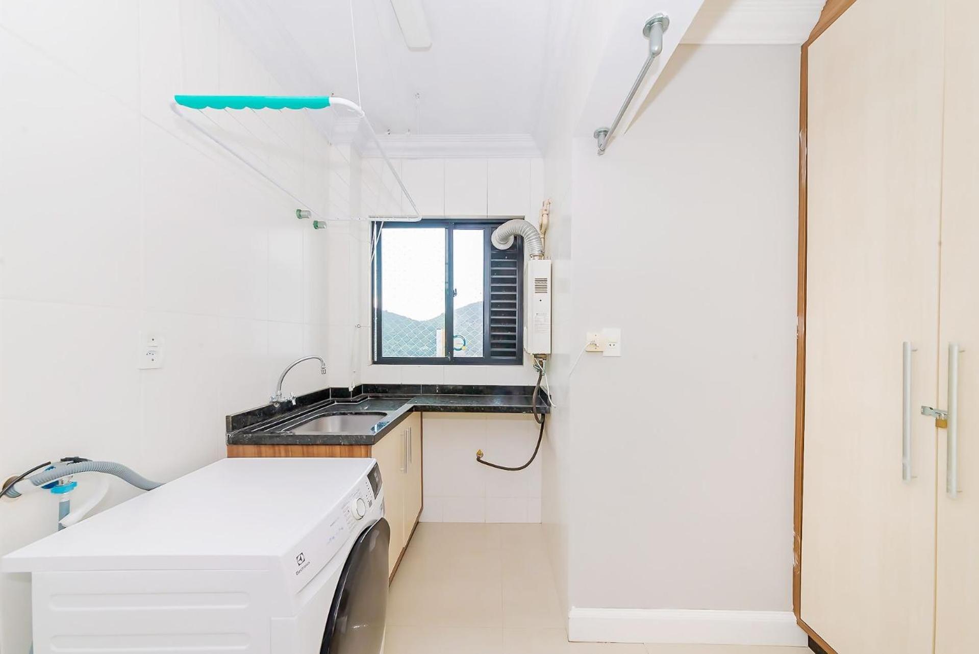 Apto Amplo 1Suite Mais 2Quartos - Quadra Mar 50M Da Praia - Somente Familiares Balneario Camboriu Bagian luar foto